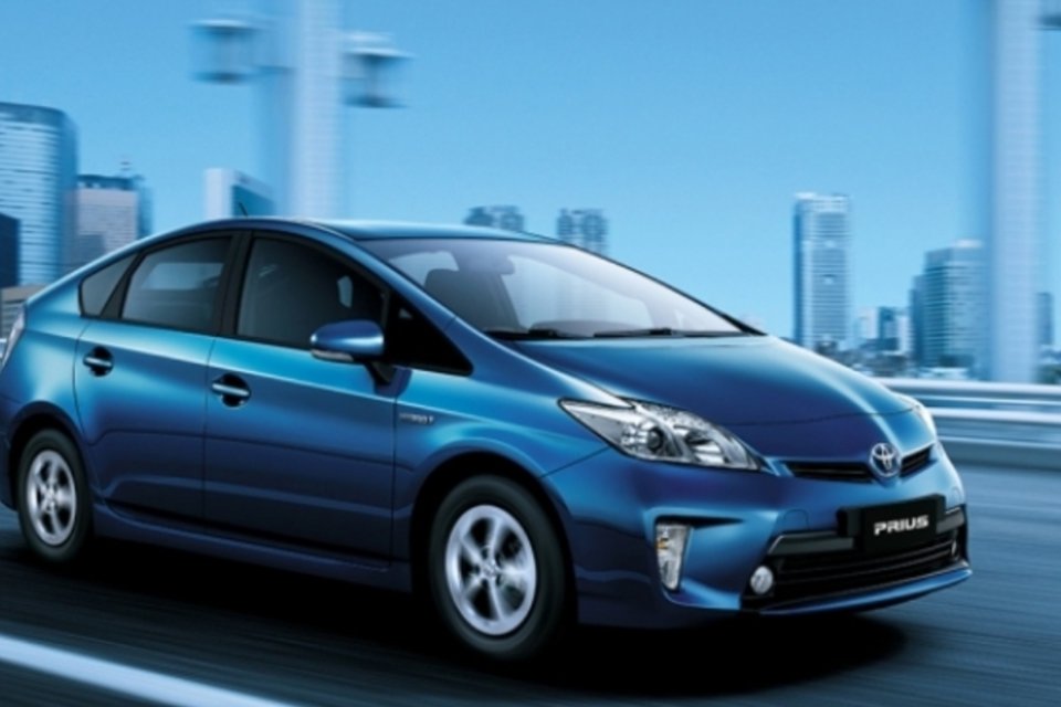 Toyota trabalha em recarga sem fio para carros elétricos