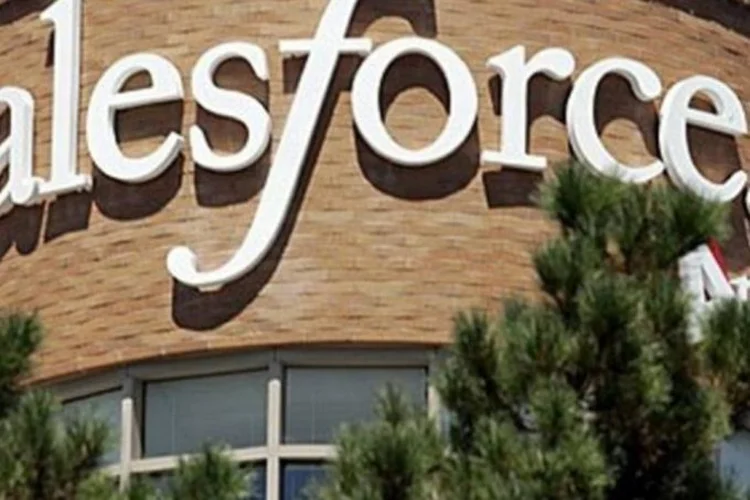 Salesforce: a receita cresceu de 1,92 bilhões para 2,39 bilhões de dólares. (foto/Reprodução)