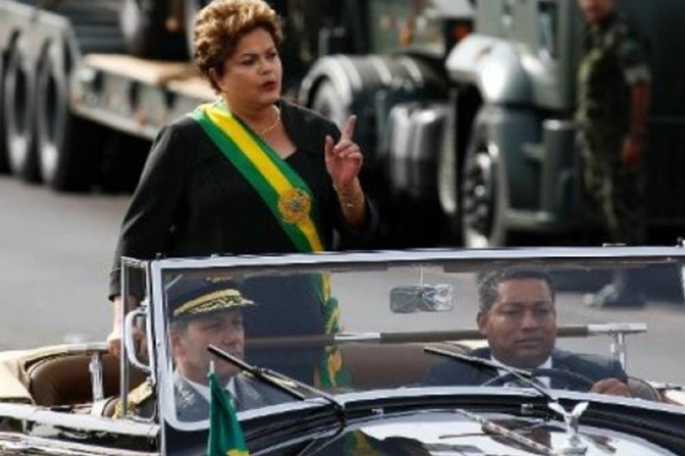 Espionagem na Petrobras envolve interesse econômico, diz Dilma