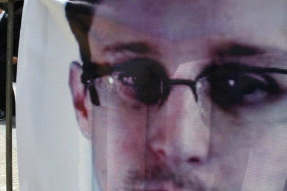 Snowden ficou satisfeto com debate, diz jornalista