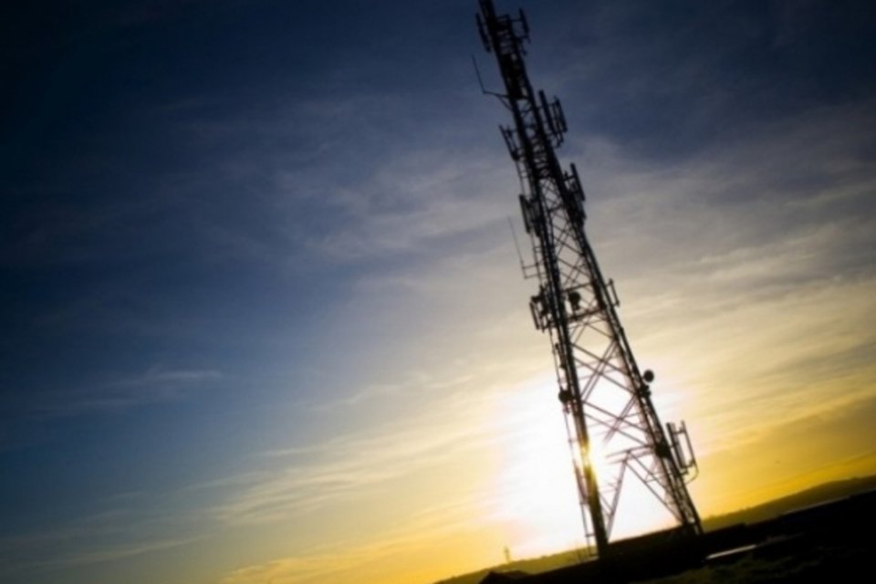 Claro oferece 4G a usuários pré-pagos e planos pós controle