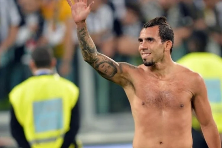 Tevez (AFP)