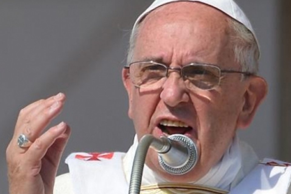 Papa Francisco é o líder mundial mais retuitado