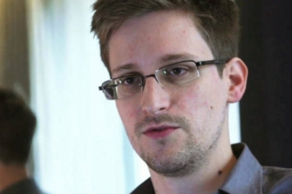 Snowden recebe permissão de residência na Rússia por 3 anos