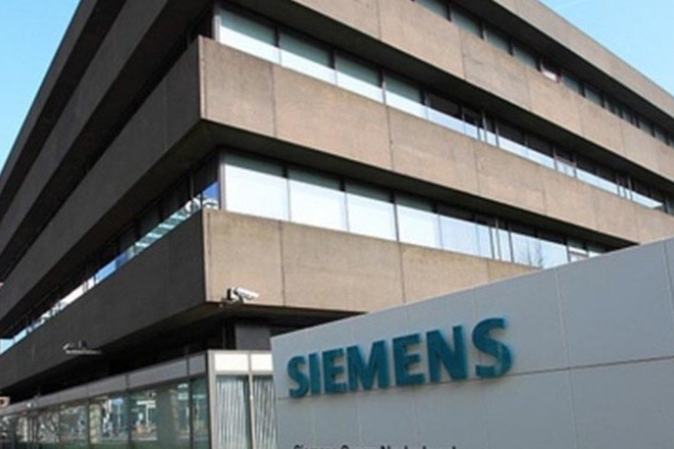 Siemens não espera mais atingir meta de lucro em 2014