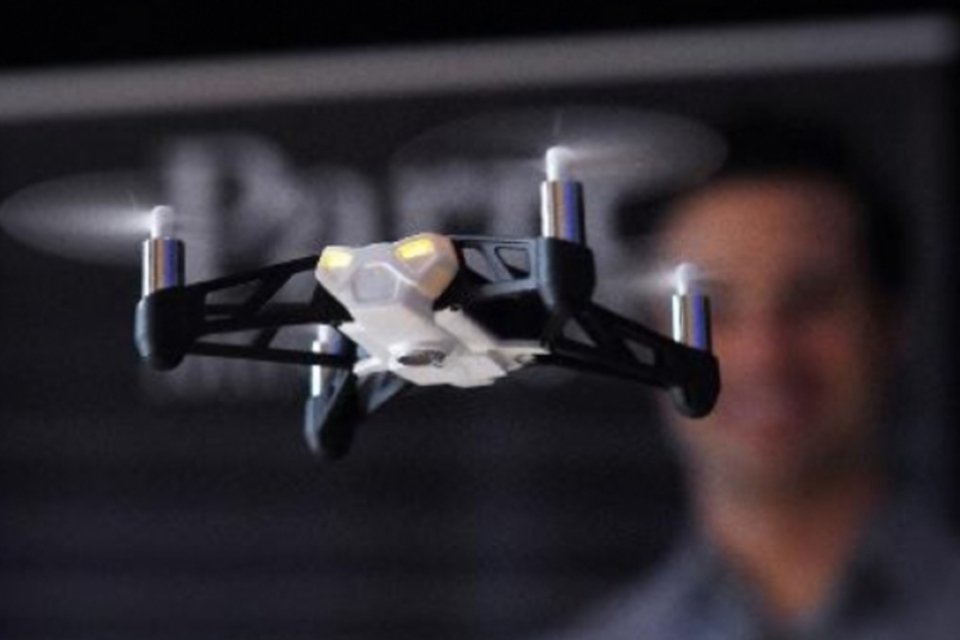 CNN inicia pesquisa sobre uso de drones no jornalismo