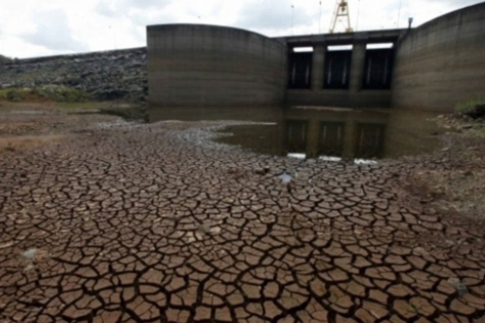 Sabesp descarta racionamento mesmo com recomendação do MPF