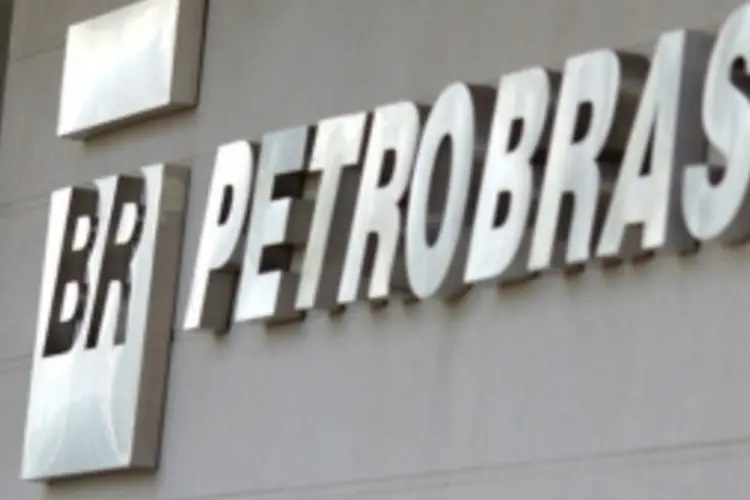 
	Logo da Petrobras: a estatal &eacute; acusada de contribuir para a pris&atilde;o de petroleiros, que foram torturados e, depois, impedidos de exercer a profiss&atilde;o durante o regime militar.
 (Reuters)