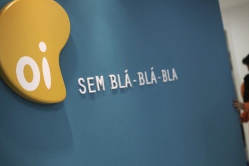 Minoritários discutem para fusão da Oi com Portugal Telecom