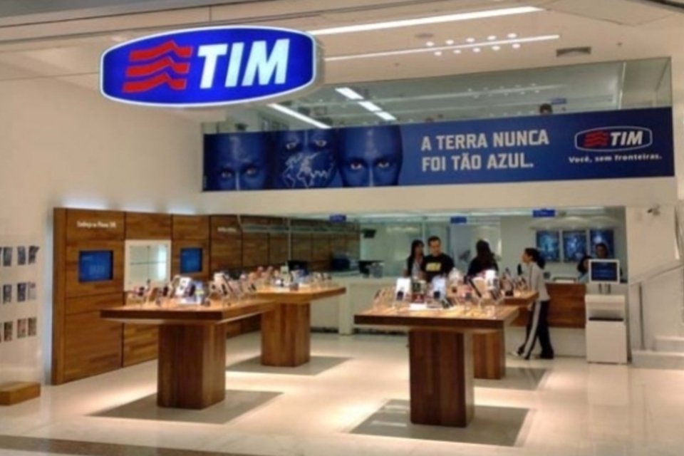 TIM nega venda da empresa e diz que será protagonista em consolidação do setor de telefonia