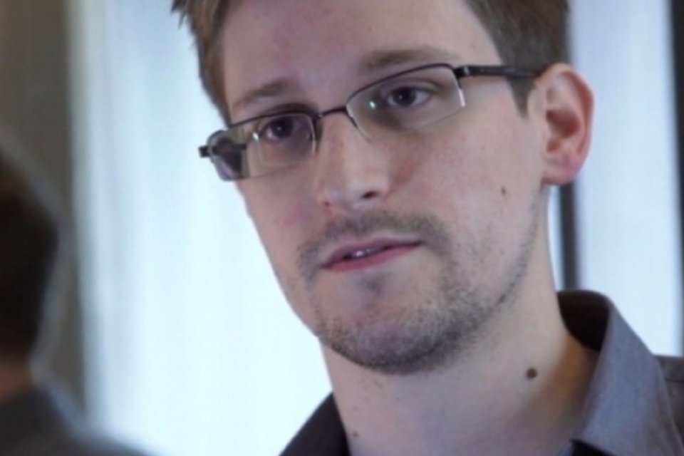 NSA divulga e-mail enviado por Edward Snowden