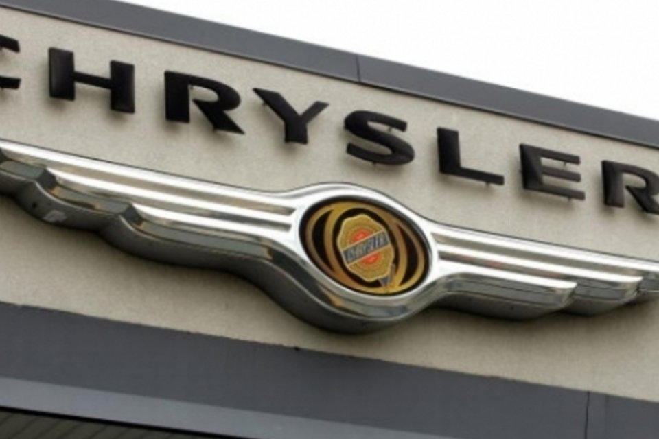 Chrysler irá fazer recall de quase 870 mil SUVs