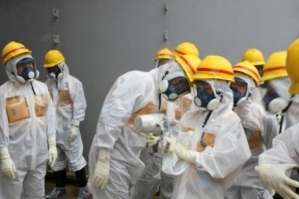 Tepco localiza vazamento na central de Fukushima