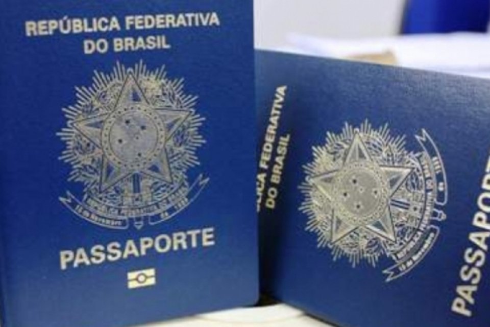 PF bate recorde na emissão de passaportes em 2013