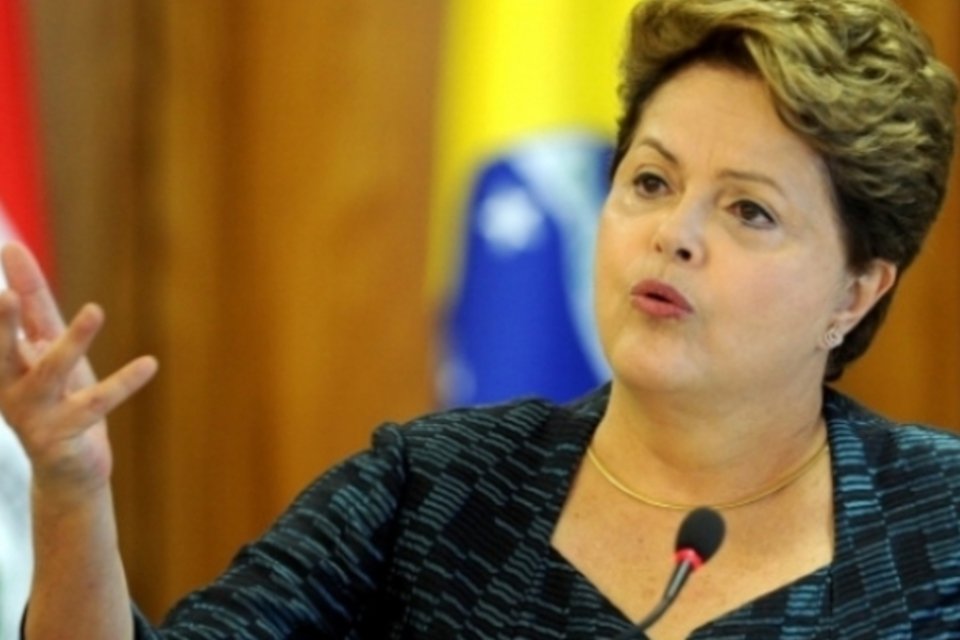 Proposta sobre privacidade deve ter prioridade, diz Dilma