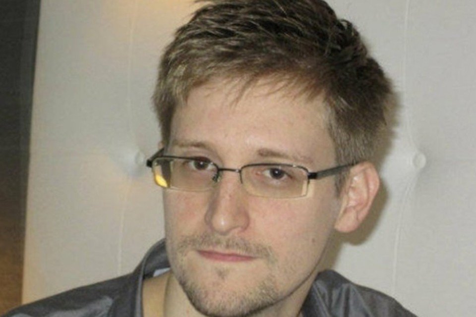 Islândia recebeu abordagem informal sobre asilo para Snowden