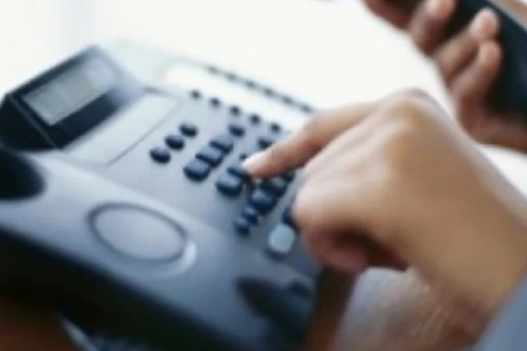 telefone (Wikimedia Commons)
