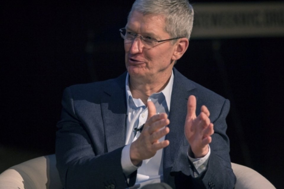 Tim Cook diz que Apple Watch irá estimular seus donos a se exercitarem