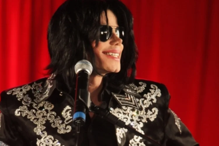 Michael Jackson (Tim Whitby/Getty Images)