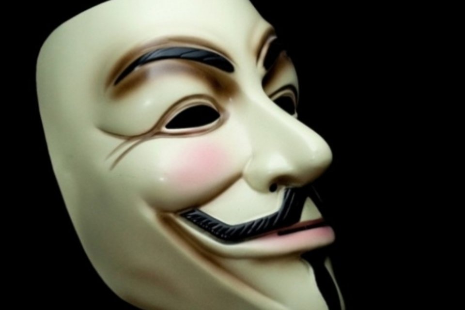 Grupo de hackers Anonymous invadiu computadores do governo dos EUA