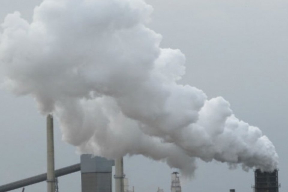 Brasil deve bater meta de emissão de gases antes de 2020