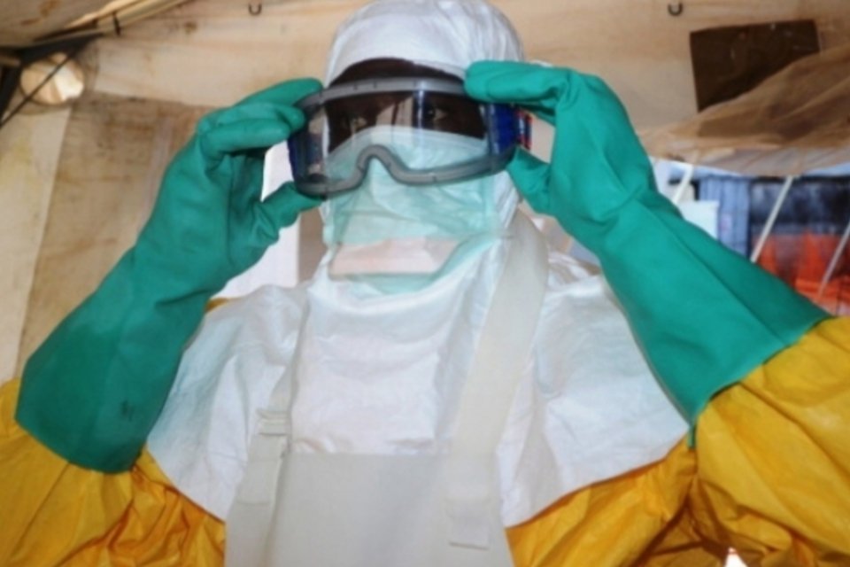 Americano com risco de ter contraído ebola é internado em Omaha