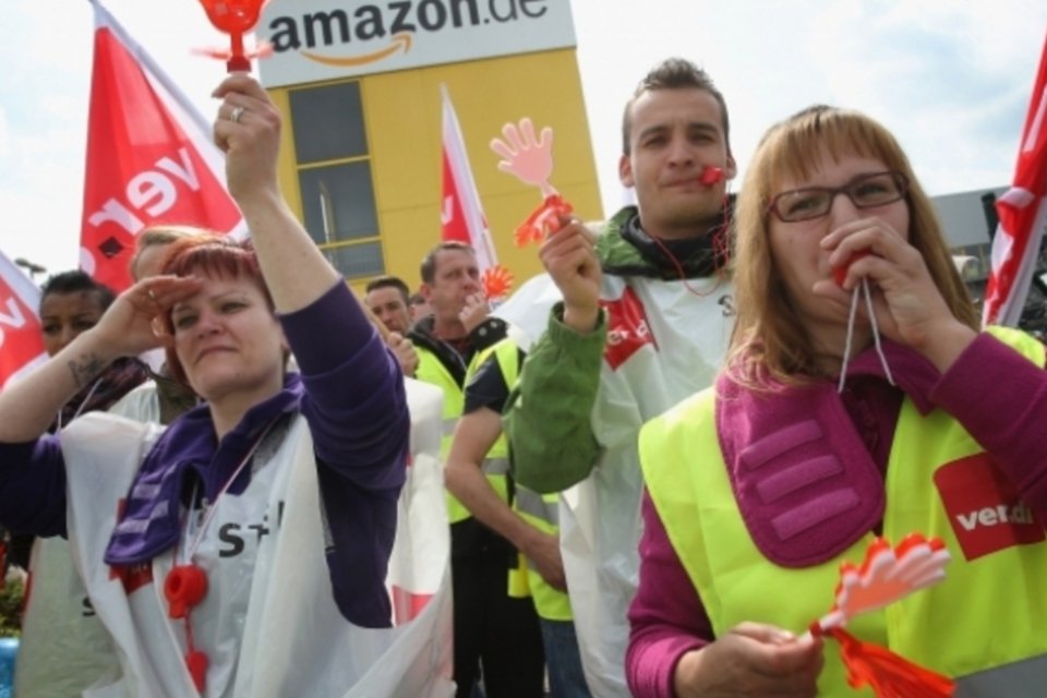 Funcionários da Amazon na Alemanha são convocados para greve em disputa salarial
