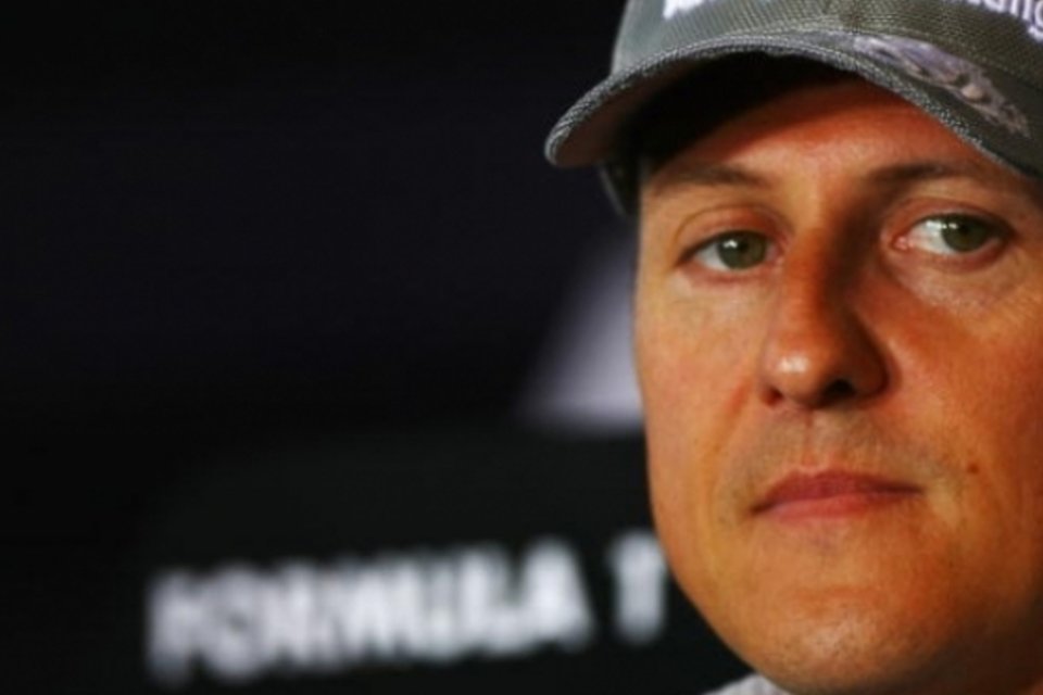 Schumacher não está em estado vegetativo, diz sua agente