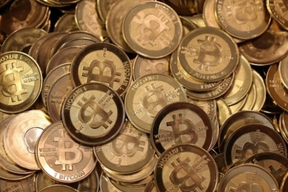 5% dos usuários de bitcoin já usaram a moeda para comprar drogas