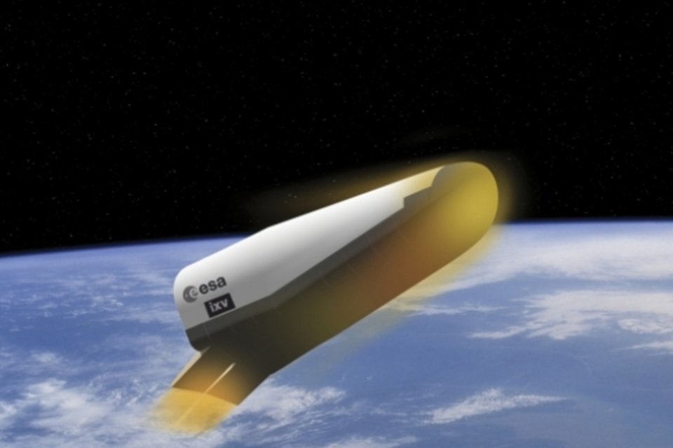 Protótipo de avião espacial é recuperado no Pacífico em perfeitas condições