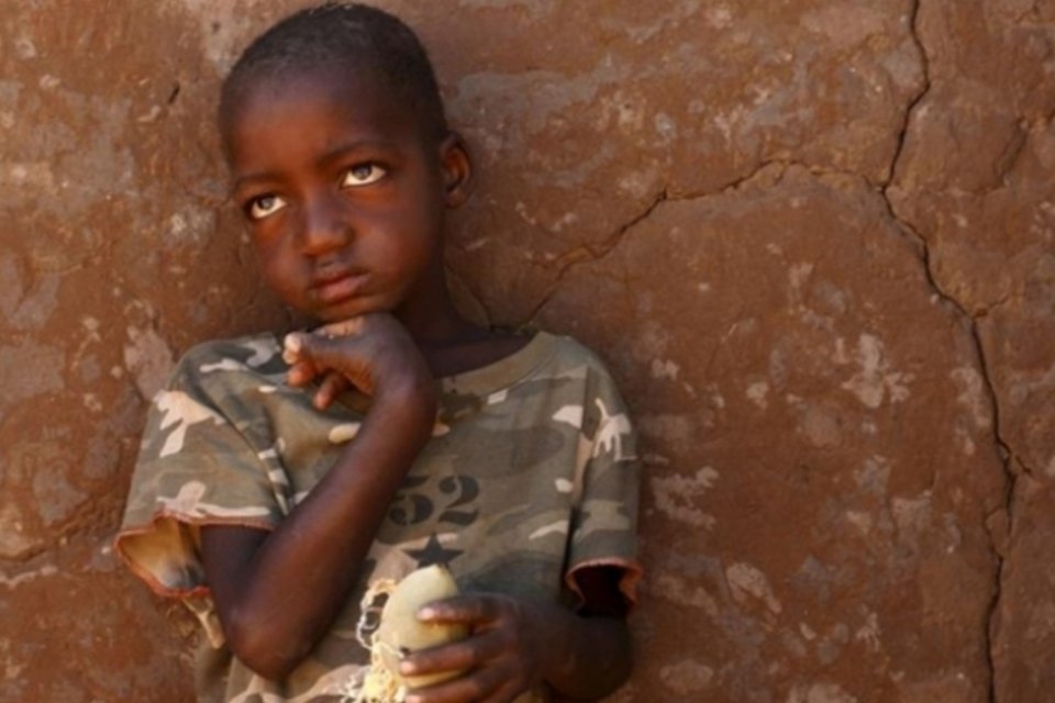 Ebola deixou pelo menos 3.700 crianças órfãs na África Ocidental