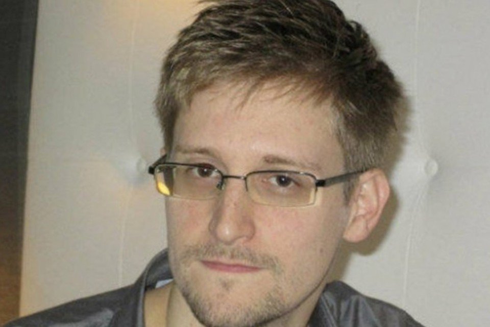 Rússia desconhece interesse de Snowden por cidadania russa