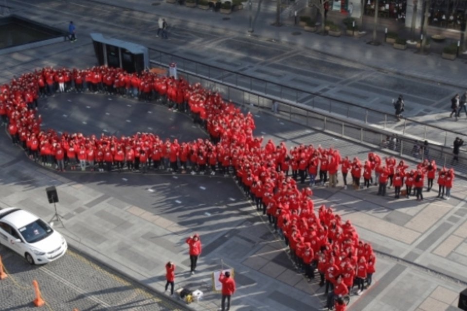 Brasil lidera ranking de tratamento da Aids, diz ministro