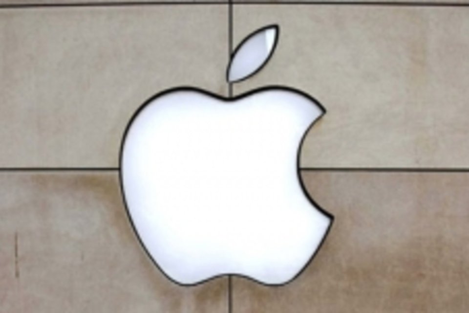 Juíza proíbe Apple de fechar acordos com editoras de livros