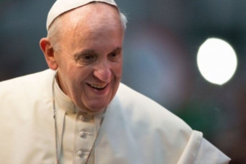 Papa volta a pedir paz na Síria pelo Twitter