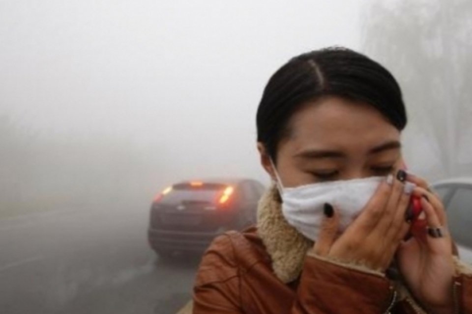 Pequim eleva nível de alerta sobre poluição