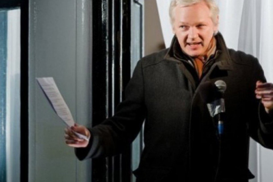 Assange processa EUA por espionagem na Alemanha