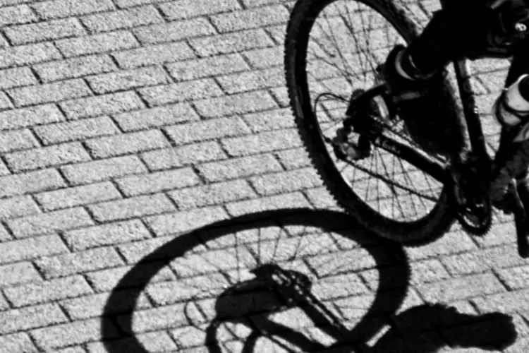 Ciclista (miguel andresen via Flickr/ Creative Commons)