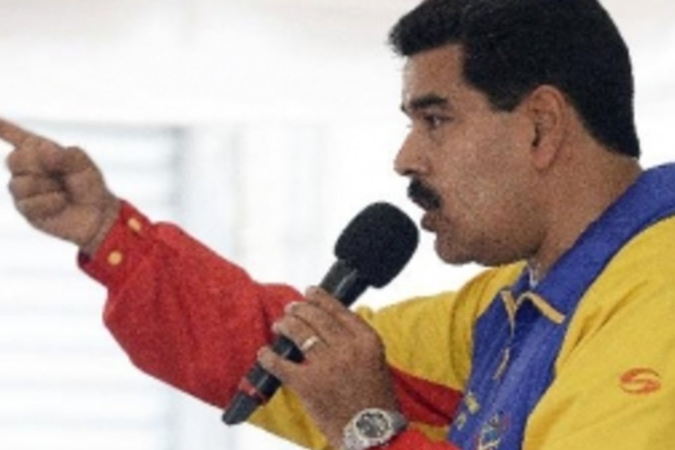 Venezuela tira do ar sites que informam sobre dólar paralelo