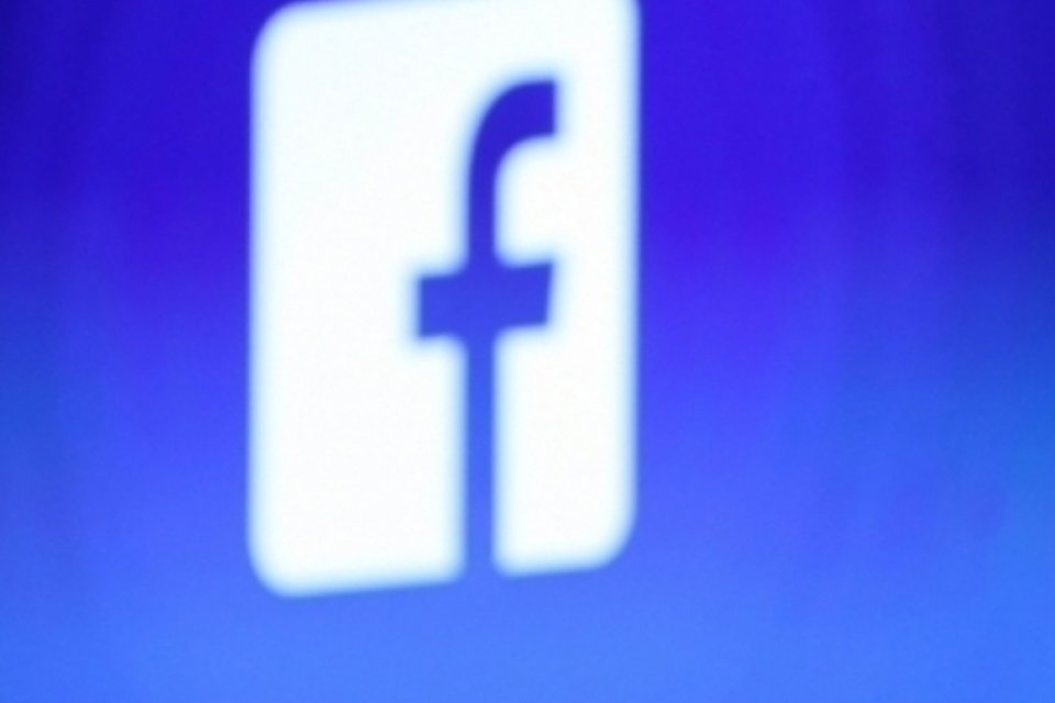 Facebook vai priorizar atualizações de status em texto