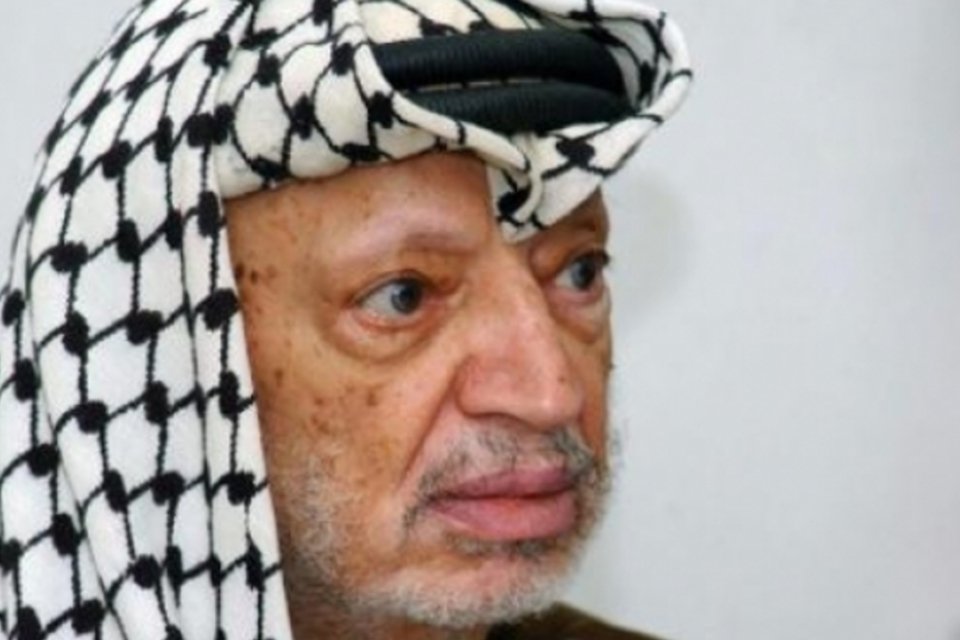 Especialistas descartam envenenamento de Arafat com polônio