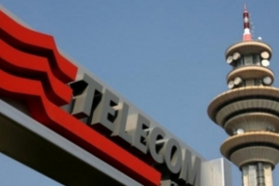 CEO da Telecom Italia diz que não fará aquisições "malucas" no Brasil