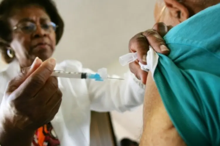 Ministério da Saúde abre hoje segunda fase da vacinação contra gripe (Getty Images/Reprodução)