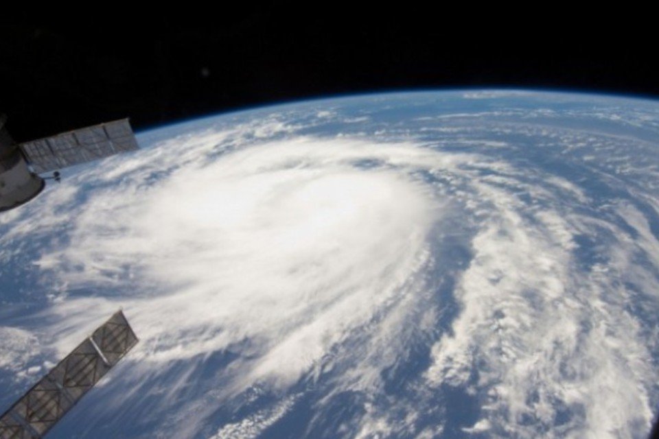 Tempestade Erick se converte em furacão no Pacífico