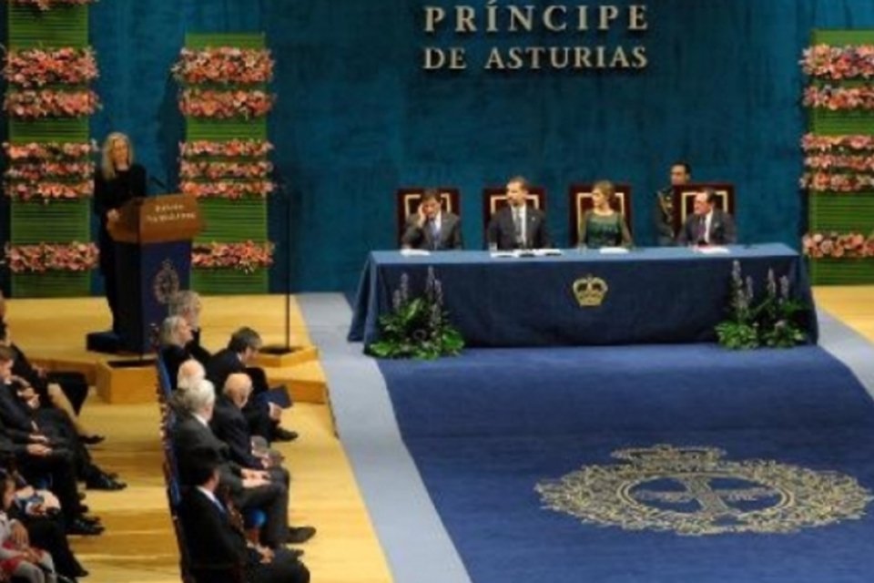 Espanhol e americanos levam prêmio por pesquisa científica