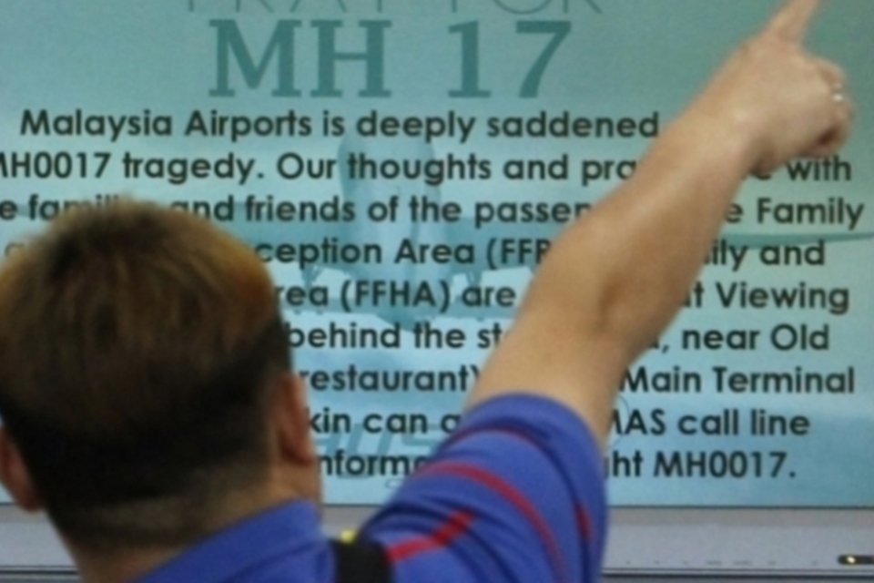 Holandeses continuam investigações sobre voo MH17