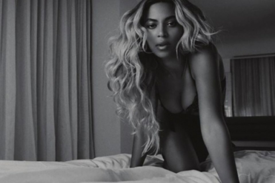 Para evitar vazamento, Beyoncé lança álbum no Itunes