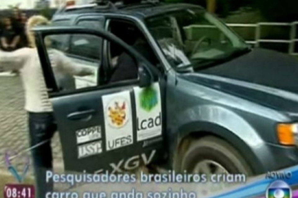 Universidades brasileiras têm projetos de outros carros-robô