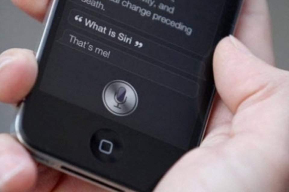 Quatro anos depois de lançamento, assistente virtual do iPhone aprende a falar português