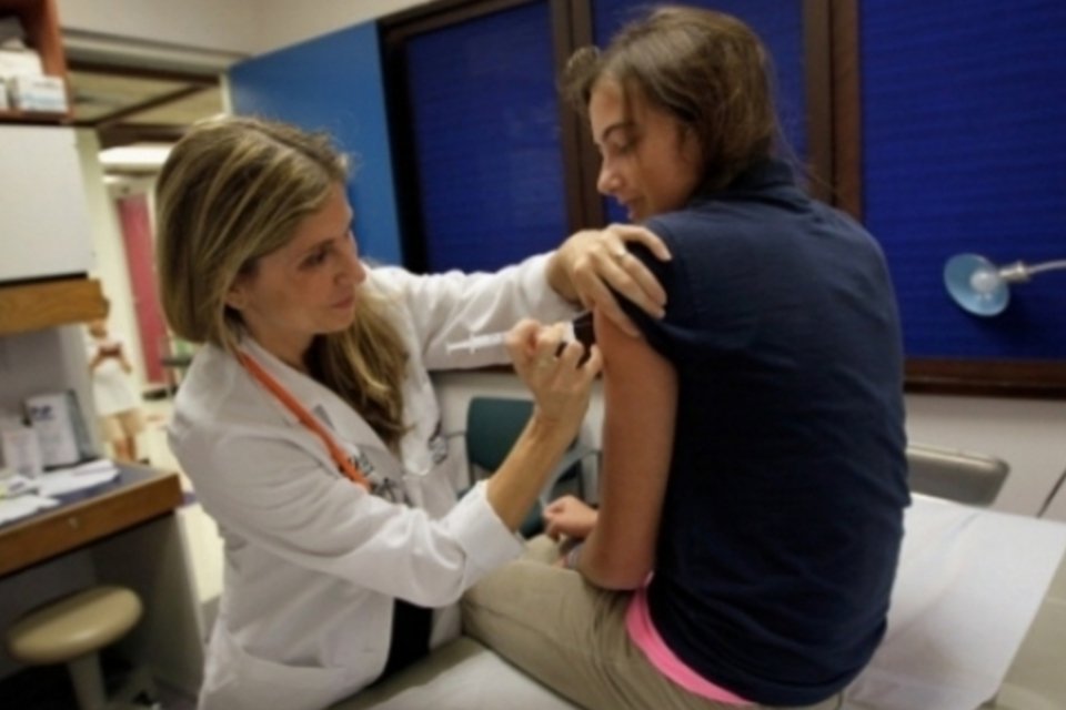 Vacinação contra esquistossomose pode começar em 2016